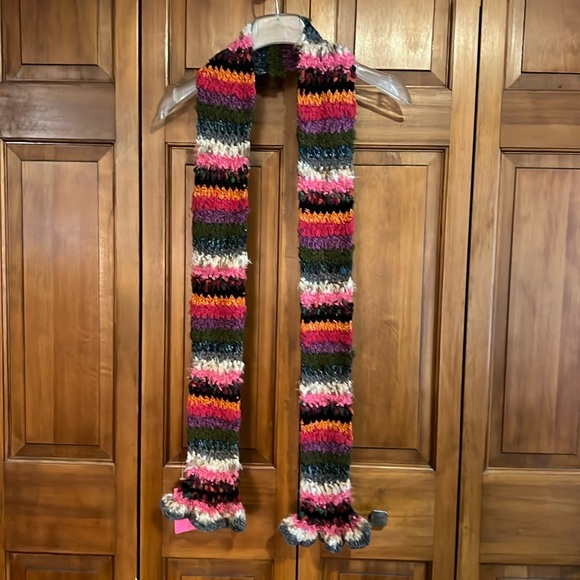 NWT Betsy Johnson soft knit scarf - Picture 1 of 5
